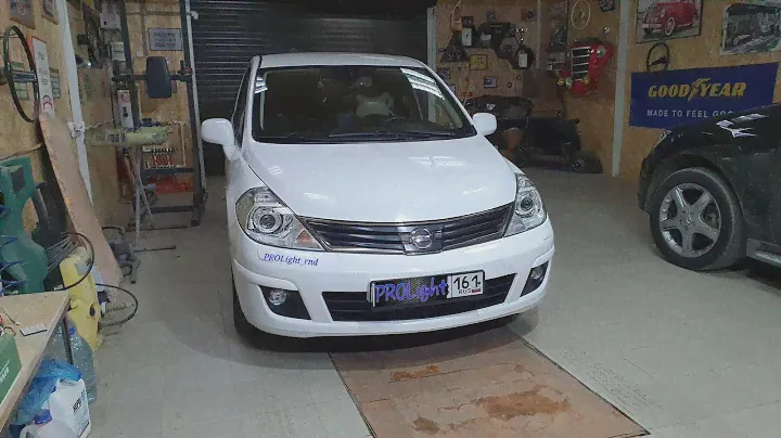 Nissan Tiida. Двухчиповые BI-LED линзы  Bengal Tiger. Скрытая установка и внешка под завод.