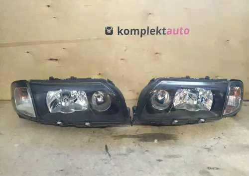 Фары комплект передние Volvo S80 ксенон
