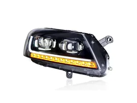 Passat B7 2011- Оптика линзованная под ксенон, с LED ДХО, и динамическими поворотниками, комплект
